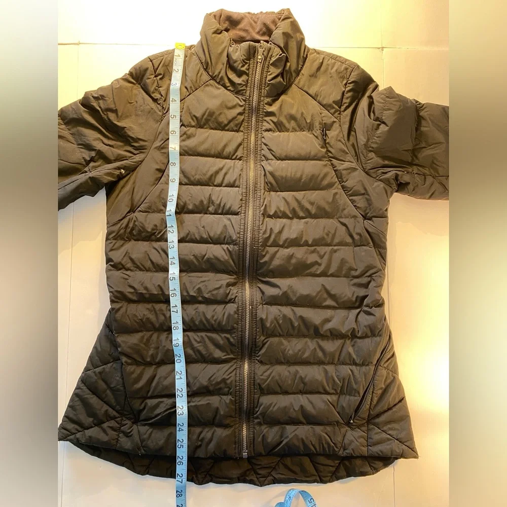 Lululemon Fluffed Up Jacket  Black EUC - Picture 10 of 12